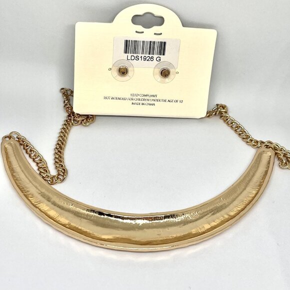 Mia Collection Gold Moon Necklace & Gold Stud Earrings - Picture 6 of 6